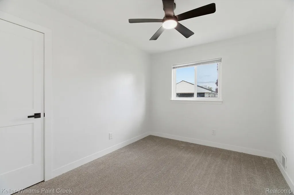 19809 Shady Lane Avenue St. Clair Shores City MI 48080