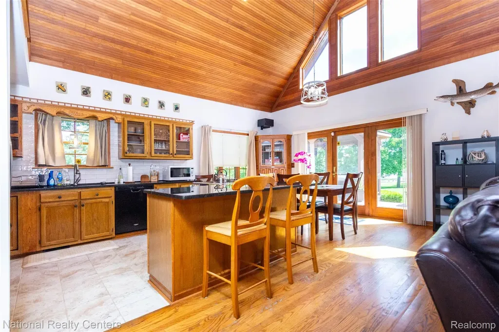 8706 Buckland Drive Northfield Township MI 48178