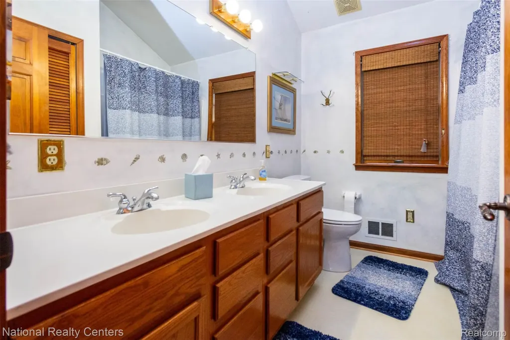 8706 Buckland Drive Northfield Township MI 48178