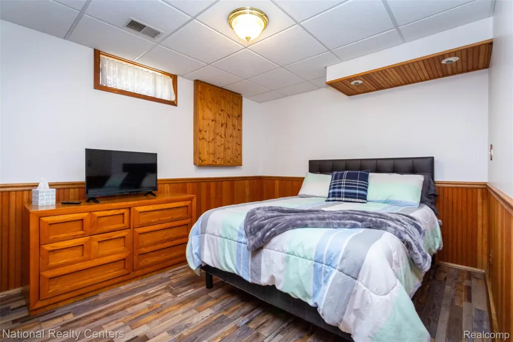 8706 Buckland Drive Northfield Township MI 48178