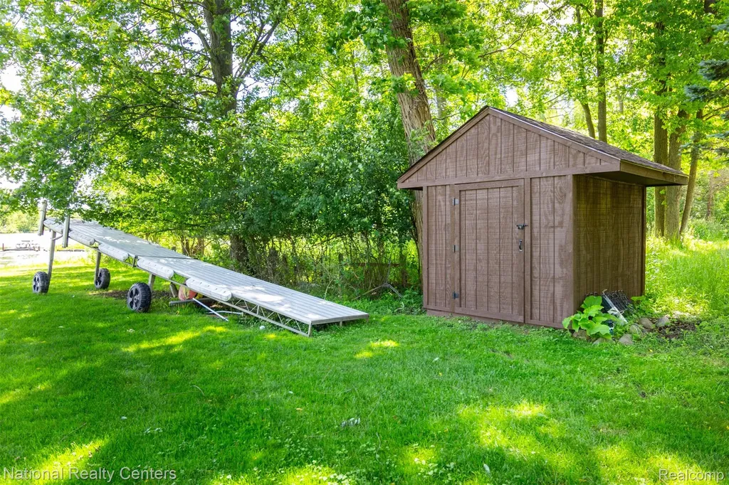 8706 Buckland Drive Northfield Township MI 48178