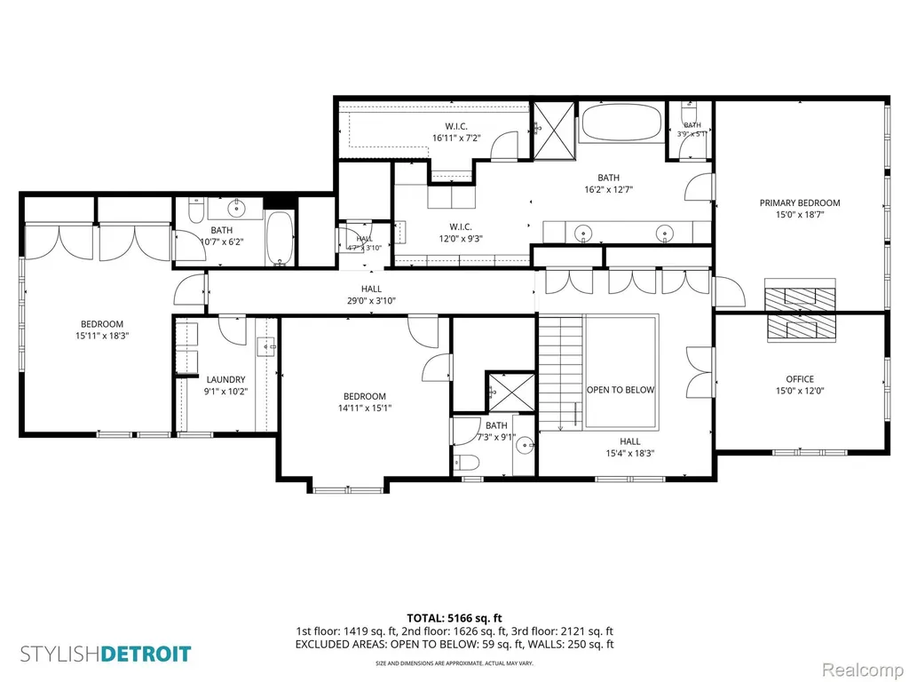 300 Woodland Villa Court Birmingham City MI 48009