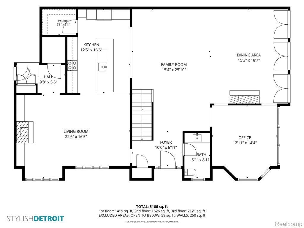 300 Woodland Villa Court Birmingham City MI 48009