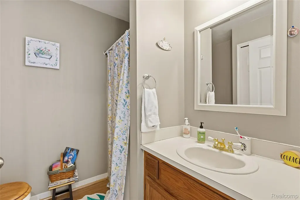 42 Rosebud Lane Mt. Clemens City MI 48043
