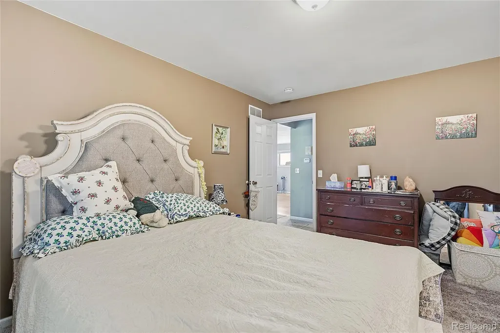 42 Rosebud Lane Mt. Clemens City MI 48043