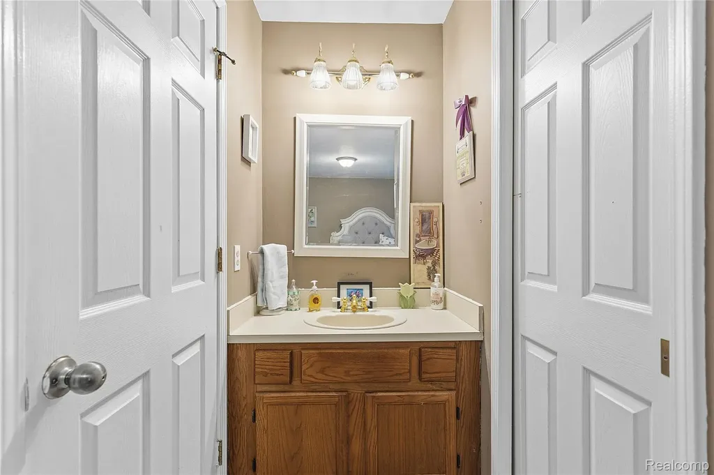 42 Rosebud Lane Mt. Clemens City MI 48043