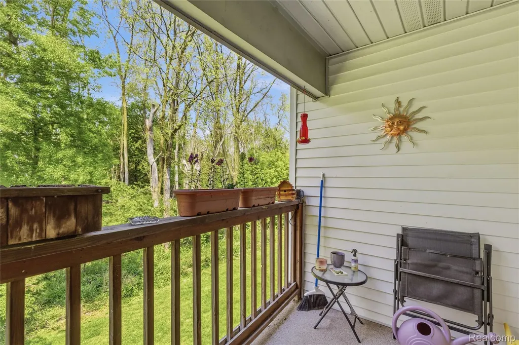 42 Rosebud Lane Mt. Clemens City MI 48043