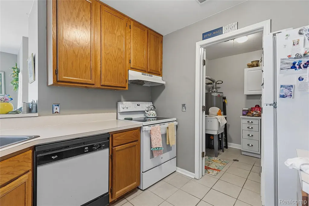 42 Rosebud Lane Mt. Clemens City MI 48043