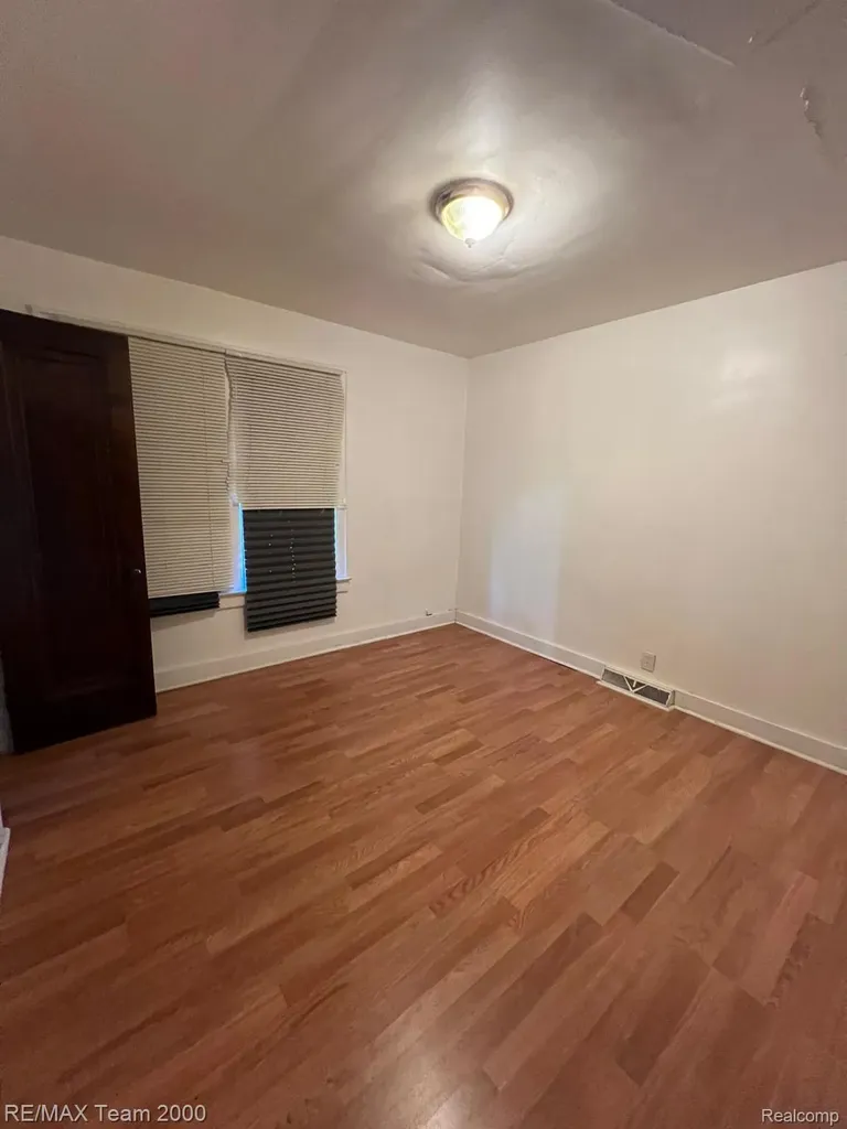 6406 Mead Street Dearborn City MI 48126