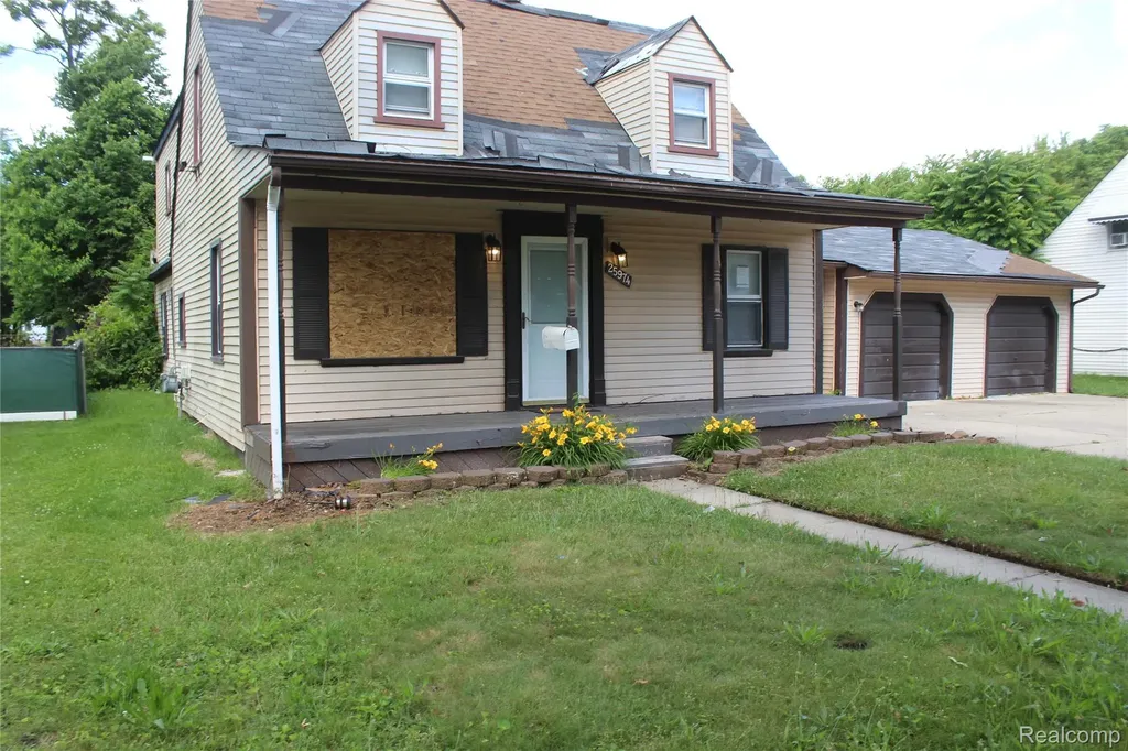 25974 Powers Avenue Dearborn Heights City MI 48125