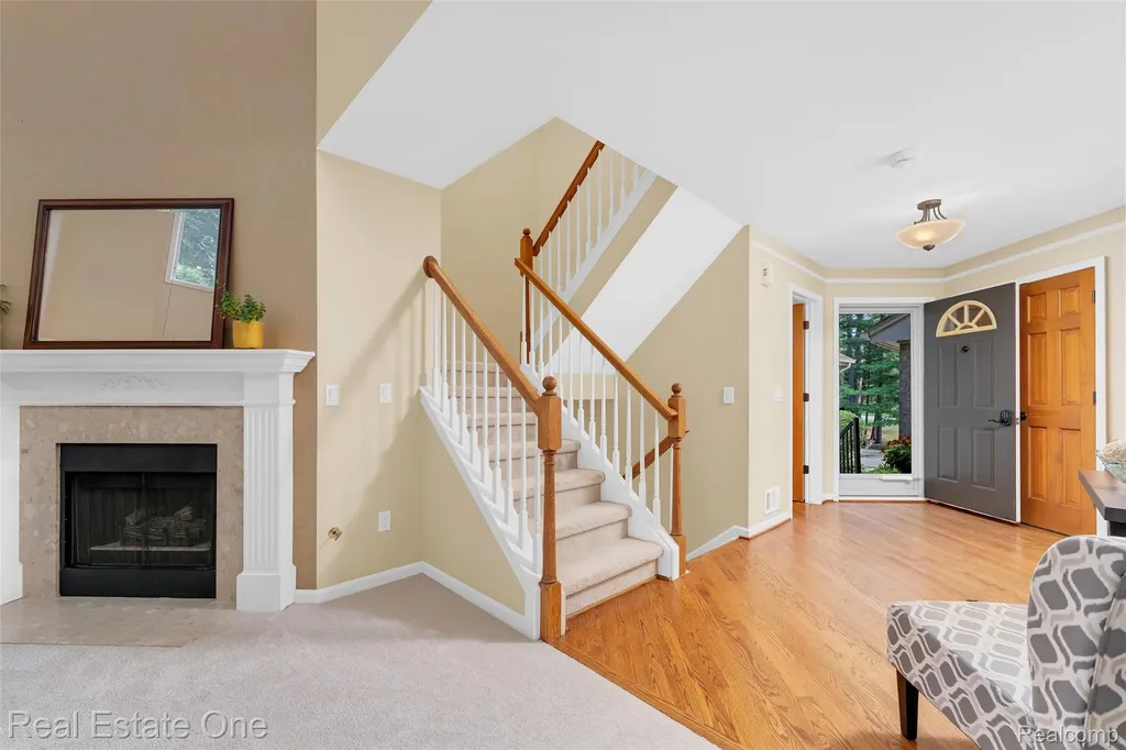4884 Pine Eagles Court Genoa Township MI 48116