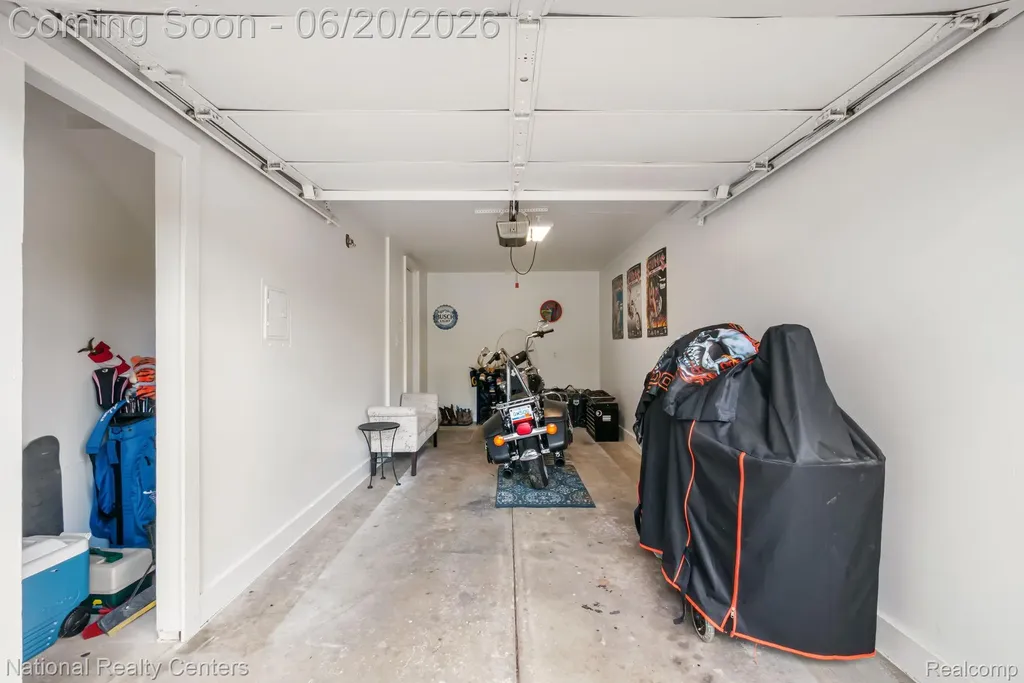 7777 Pontiac Lake Road Waterford Charter Township MI 48327