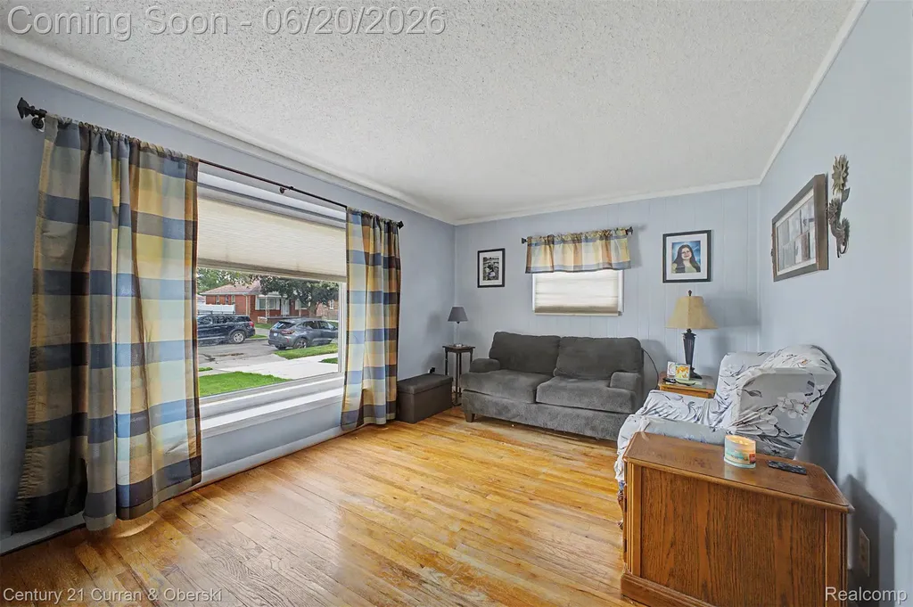 13085 Orchard Road Southgate City MI 48195