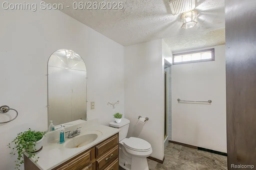 9635 Ortonville Road Independence Charter Township MI 48348