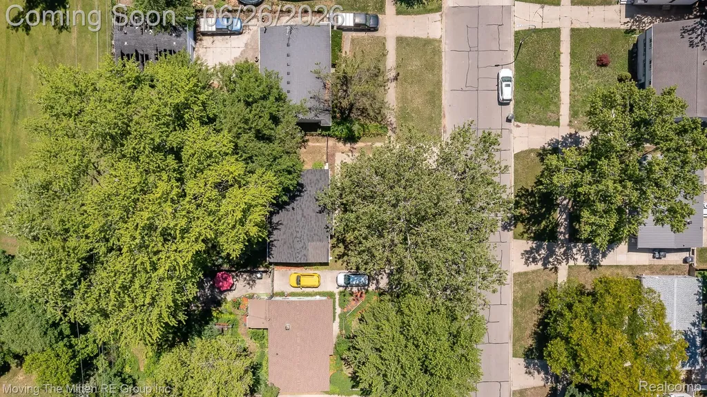 1705 S Carlson Street Westland City MI 48186
