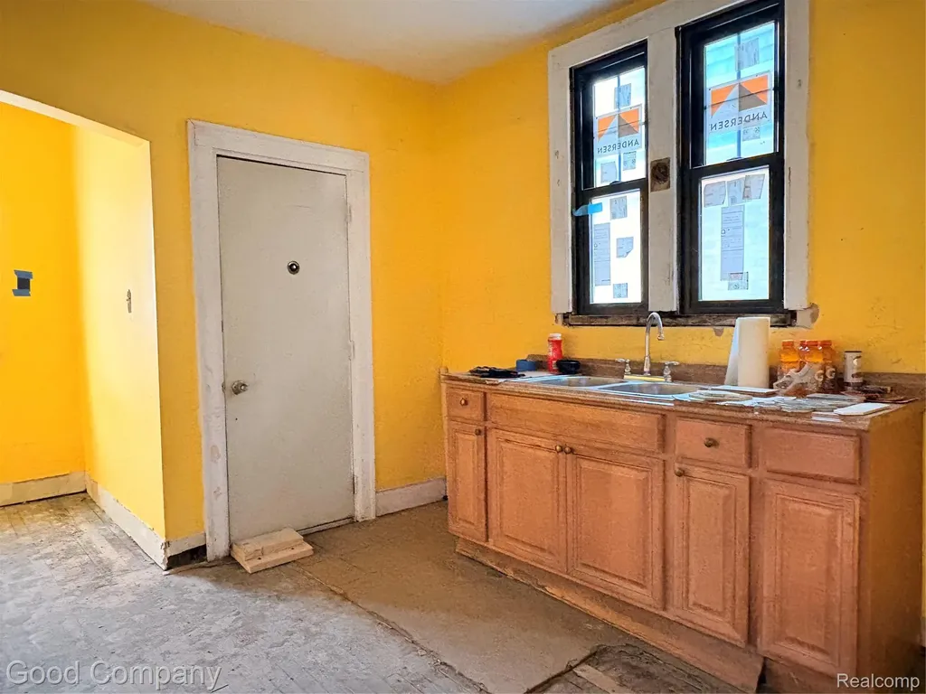 2966 Collingwood Street Detroit City MI 48206