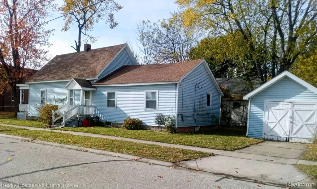 1101 Ward Street Port Huron City MI 48060