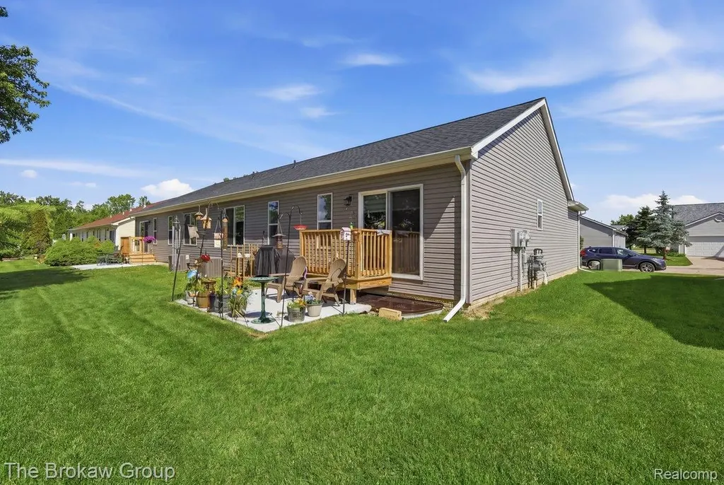 9510 Orchard Lake Drive Richfield Township MI 48423