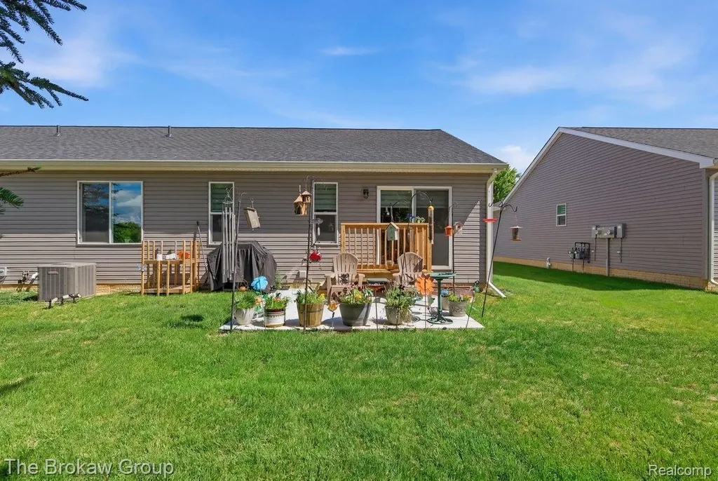 9510 Orchard Lake Drive Richfield Township MI 48423