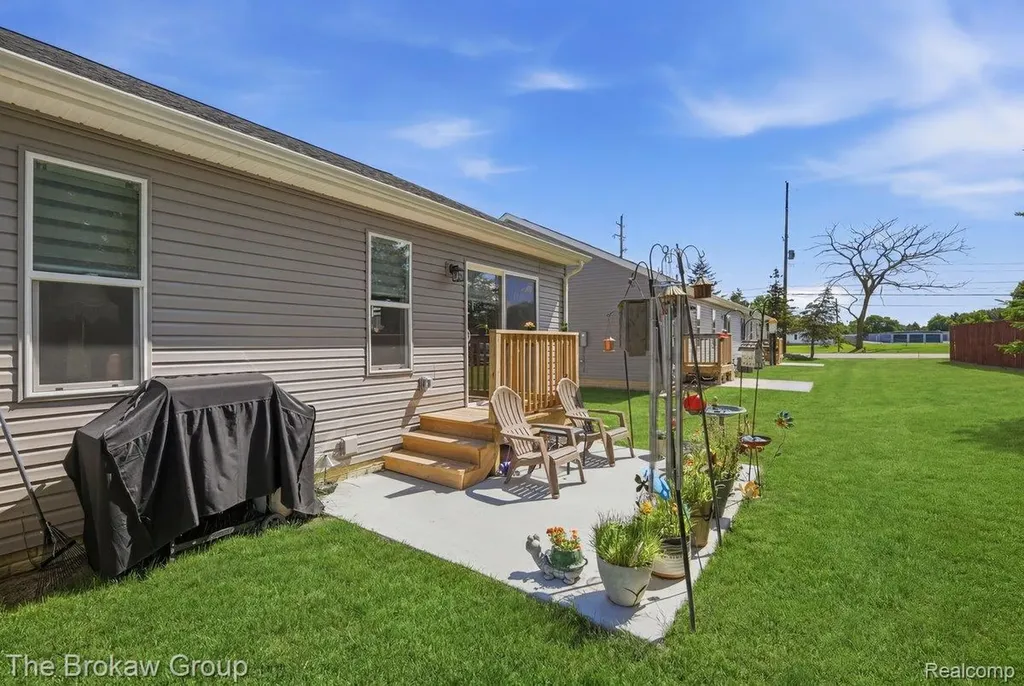 9510 Orchard Lake Drive Richfield Township MI 48423