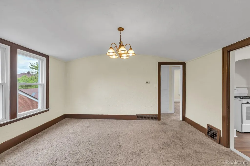 7258 Theisen Street Dearborn City MI 48126