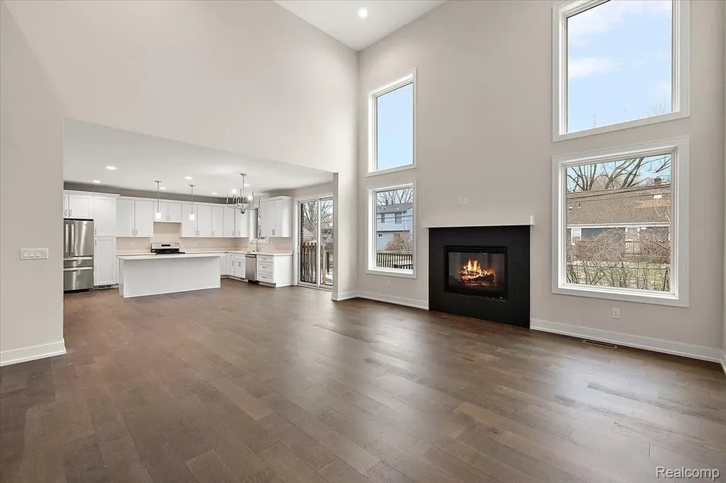 2921 Walsh Drive Rochester Hills City MI 48309