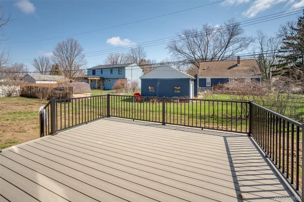 2921 Walsh Drive Rochester Hills City MI 48309