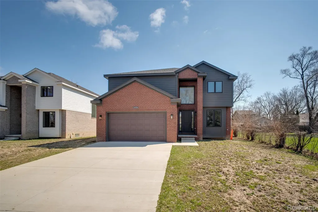 2921 Walsh Drive Rochester Hills City MI 48309