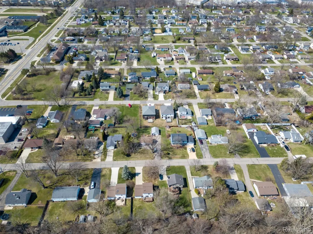 2921 Walsh Drive Rochester Hills City MI 48309