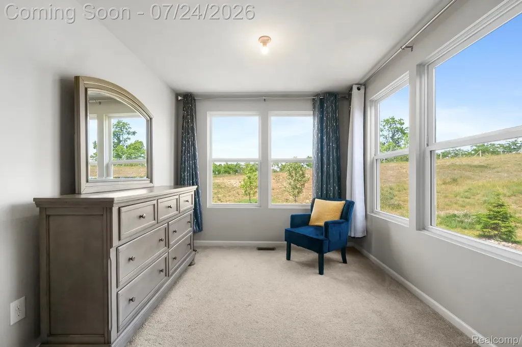 4691 Broomfield Way Lake Orion Village MI 48359