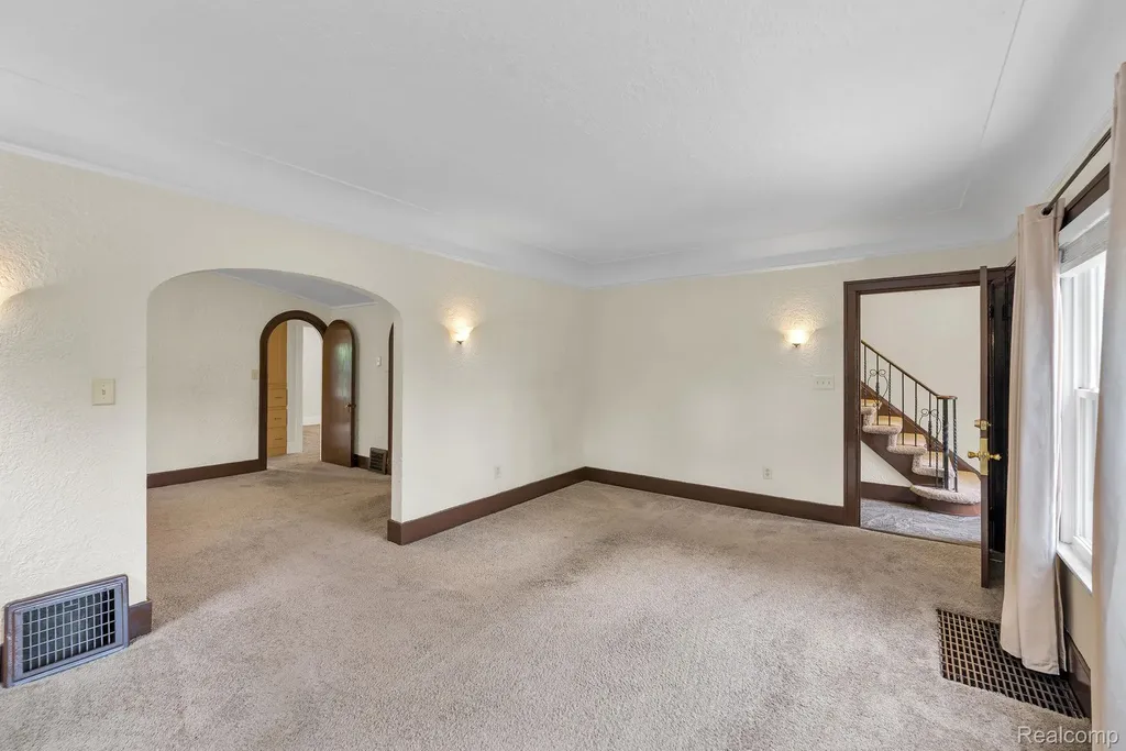 7258 Theisen Street Dearborn City MI 48126