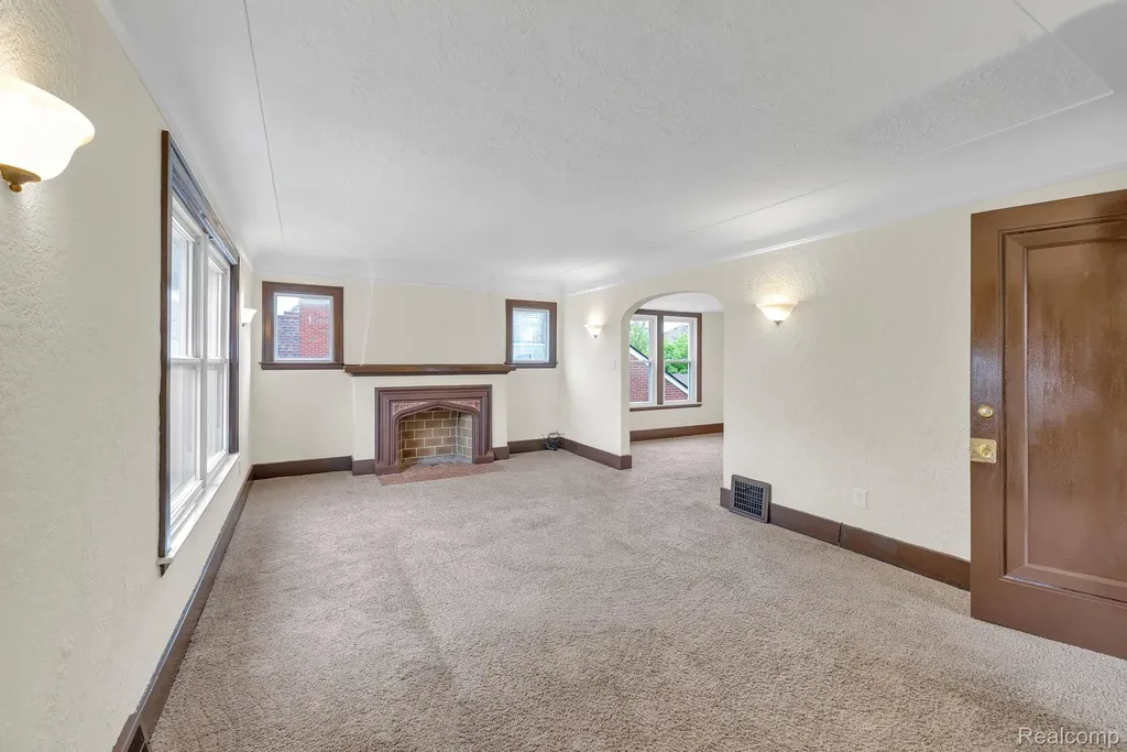 7258 Theisen Street Dearborn City MI 48126