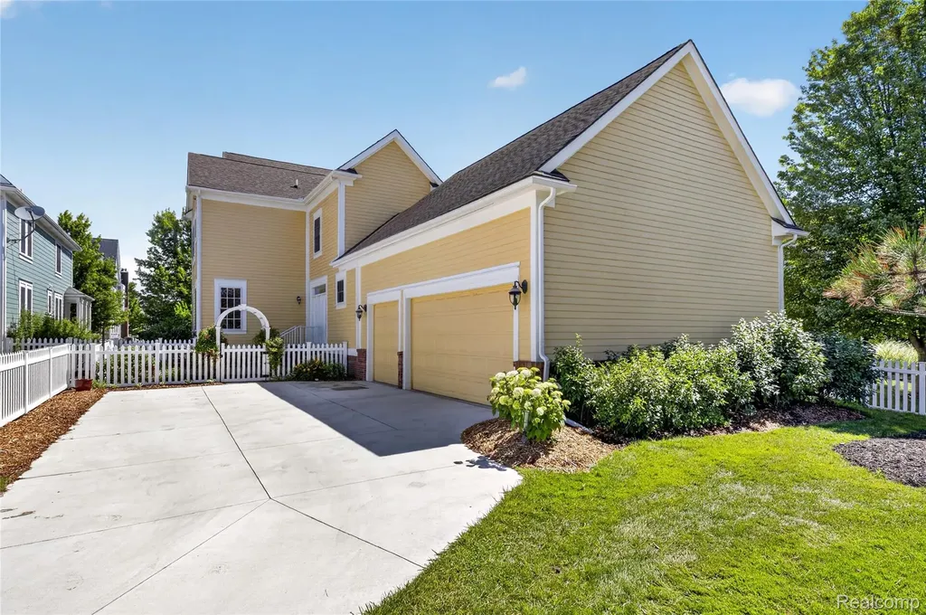 50325 Hancock Street Canton Charter Township MI 48188