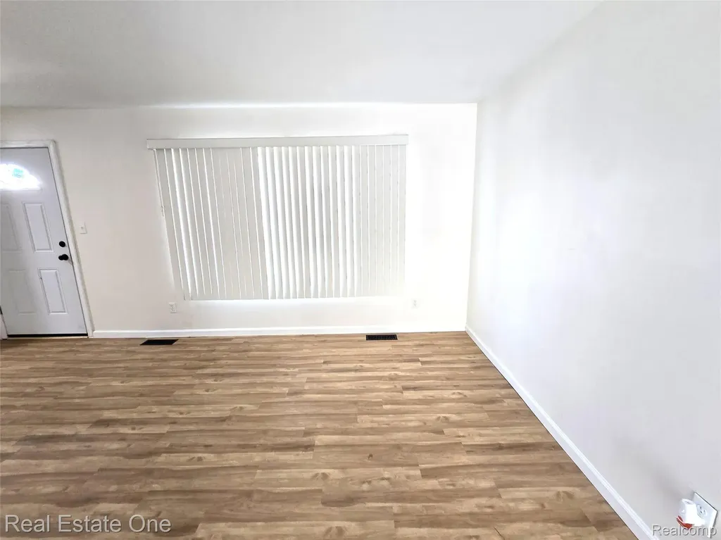 342 Melvin Street River Rouge City MI 48218