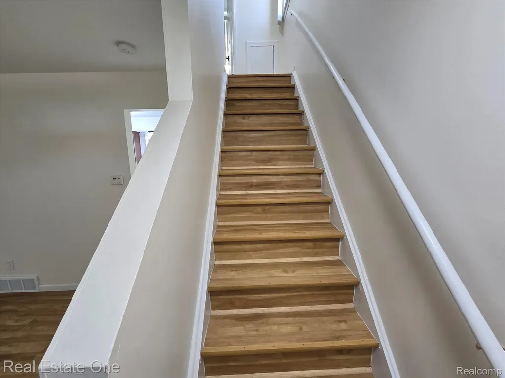 342 Melvin Street River Rouge City MI 48218