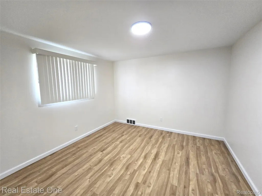 342 Melvin Street River Rouge City MI 48218