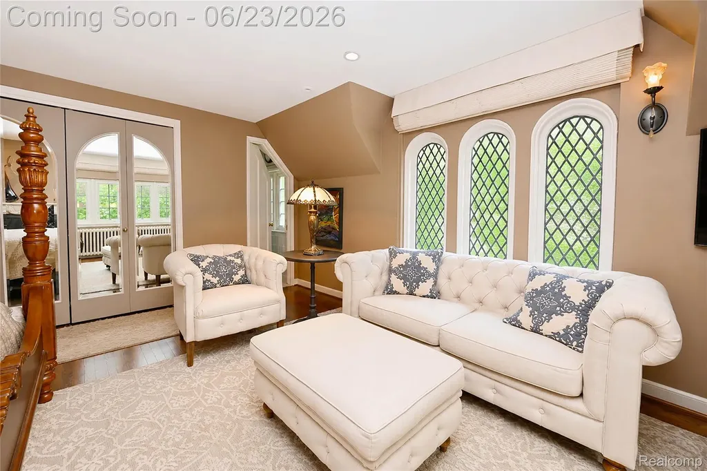 680 Wimbleton Drive Birmingham City MI 48009