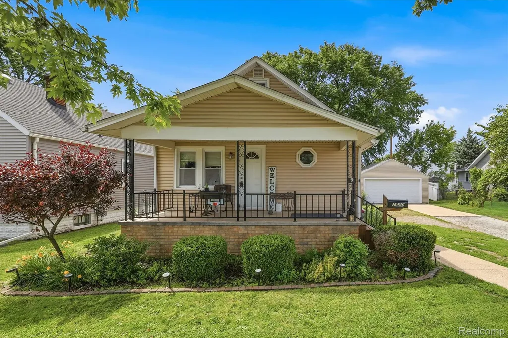 1630 Gordon Street Port Huron City MI 48060