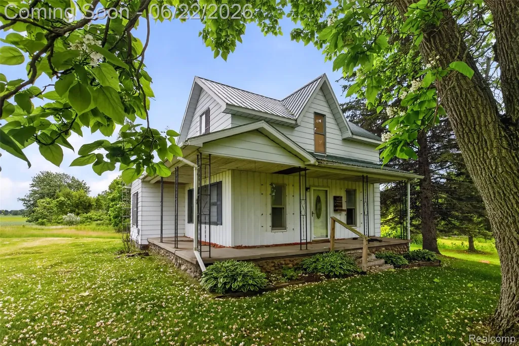 6007 Leix Road Fremont Township MI 48744