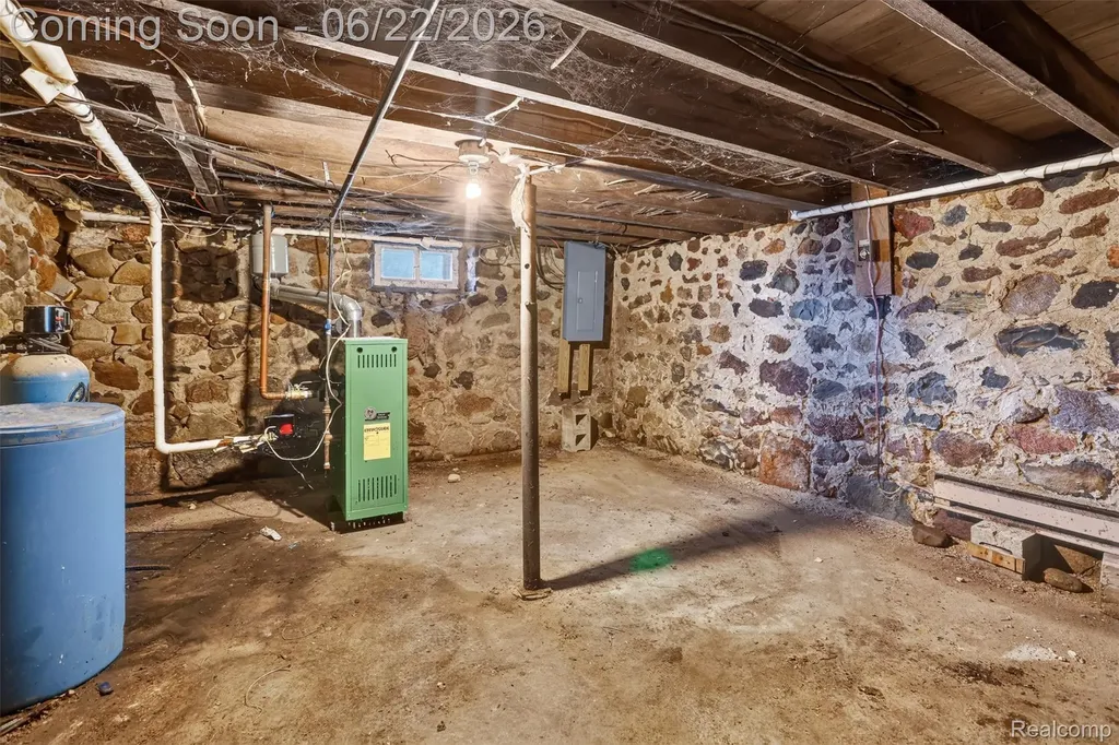 6007 Leix Road Fremont Township MI 48744