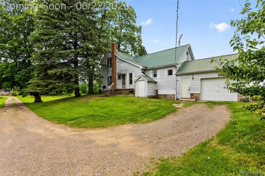 6007 Leix Road Fremont Township MI 48744