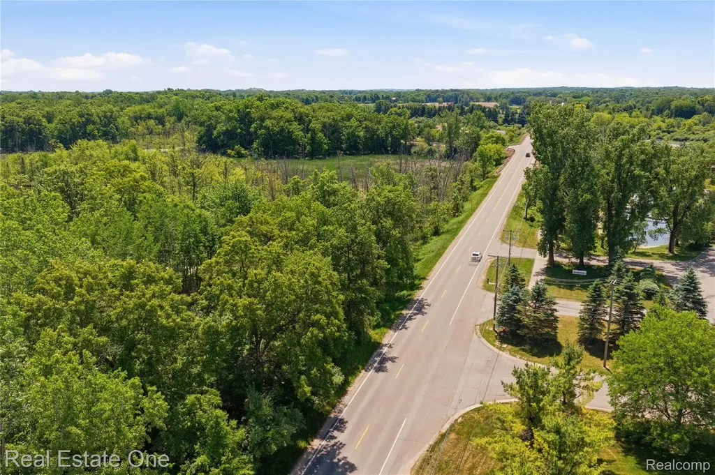 000 Dorr Road Genoa Township MI 48114