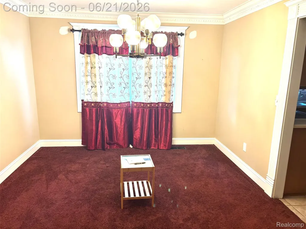 26366 Cecile Street Dearborn Heights City MI 48127