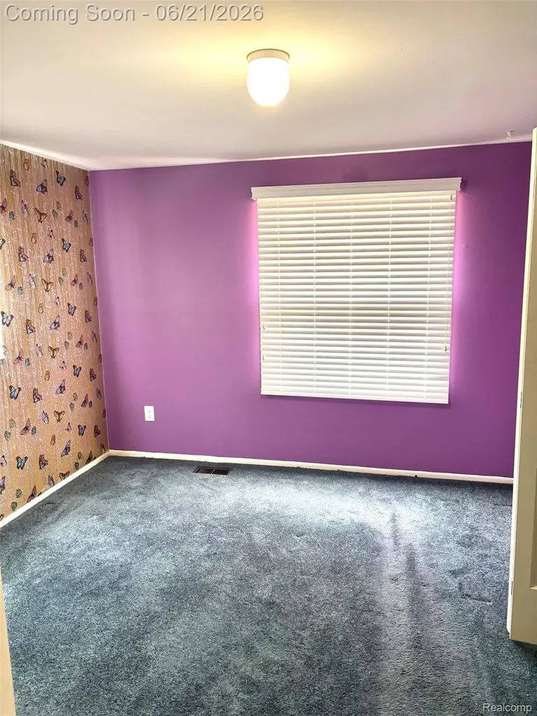 26366 Cecile Street Dearborn Heights City MI 48127