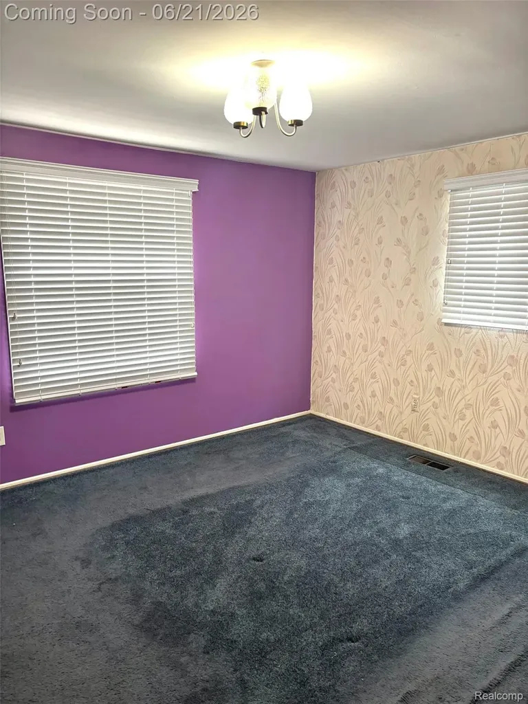 26366 Cecile Street Dearborn Heights City MI 48127