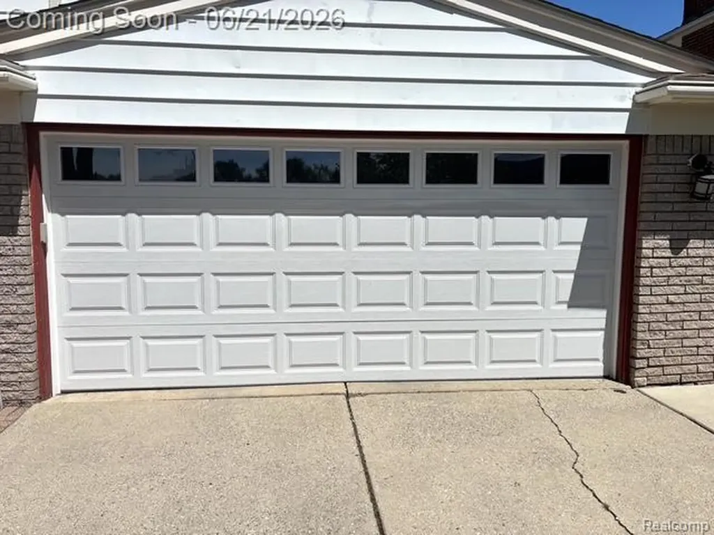 26366 Cecile Street Dearborn Heights City MI 48127