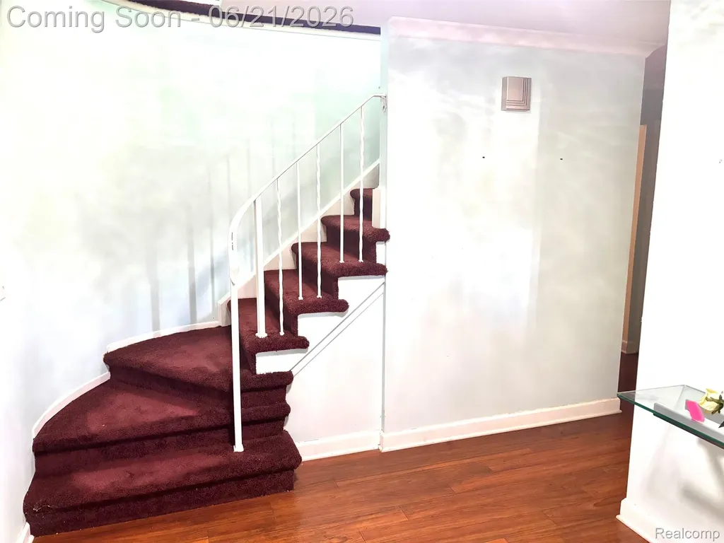26366 Cecile Street Dearborn Heights City MI 48127
