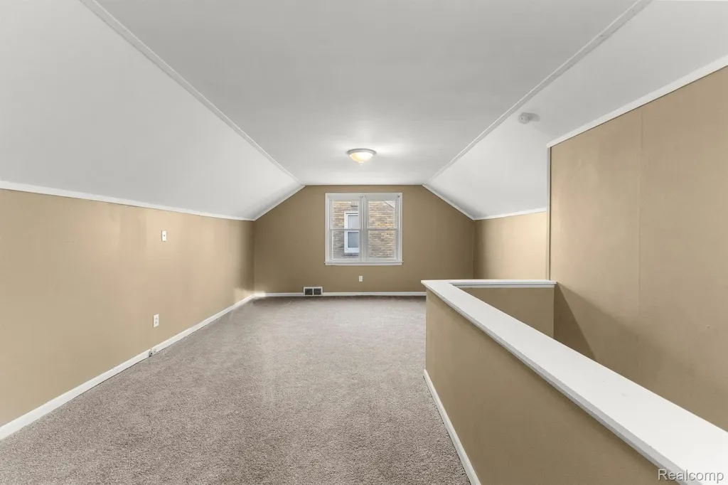 14592 Oconnor Avenue Allen Park City MI 48101