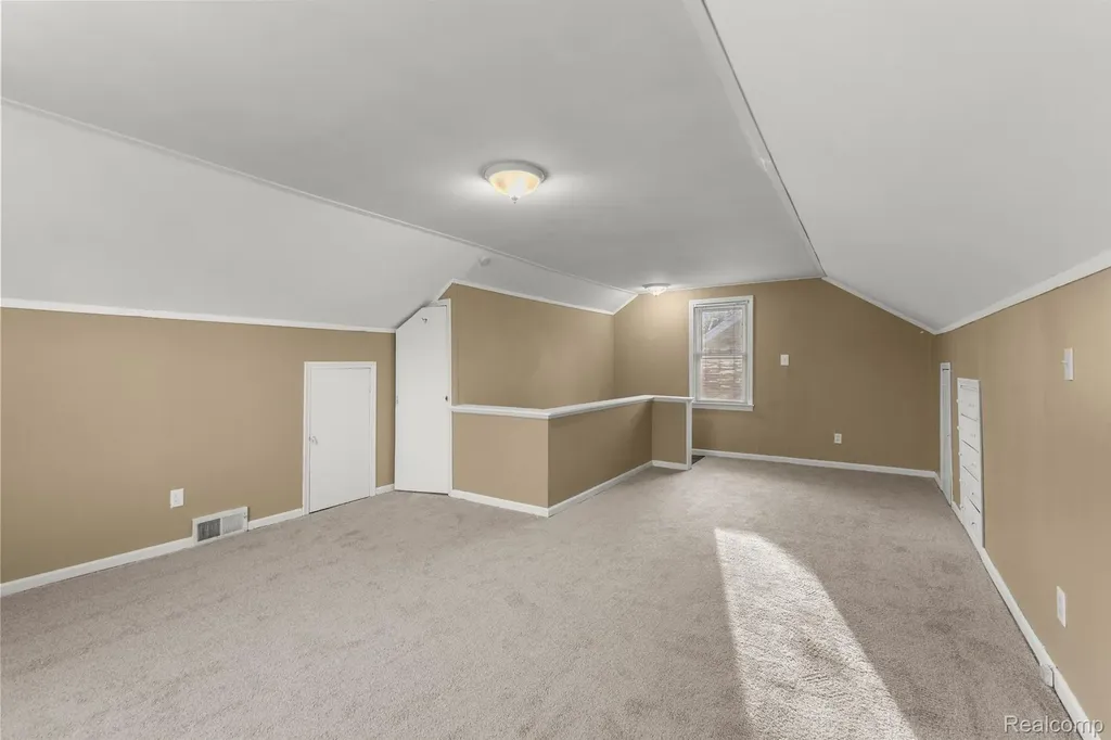 14592 Oconnor Avenue Allen Park City MI 48101