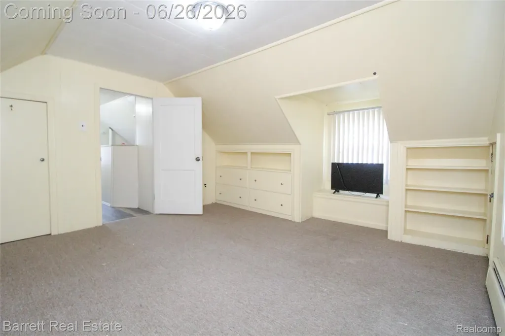 20998 Westhaven Avenue Southfield City MI 48075